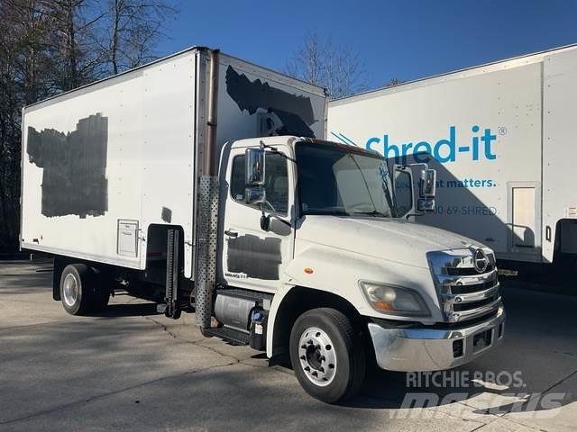Hino 258 Sunkvežimiai su dengtu kėbulu