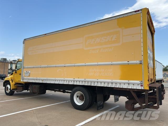 Hino 268 Sunkvežimiai su dengtu kėbulu