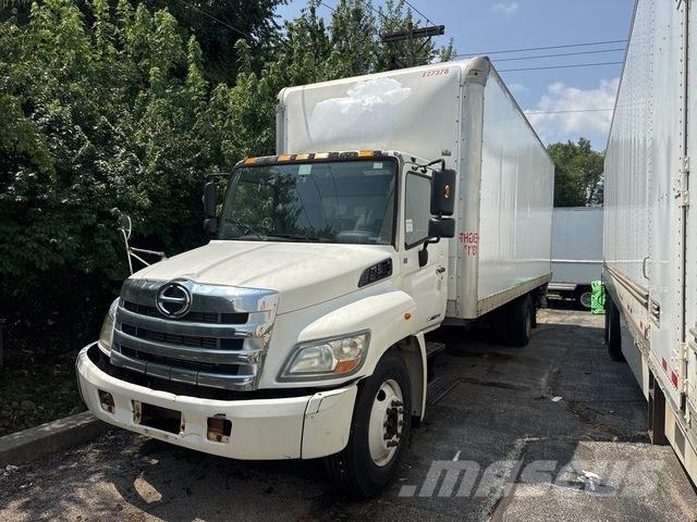 Hino 268 Sunkvežimiai su dengtu kėbulu