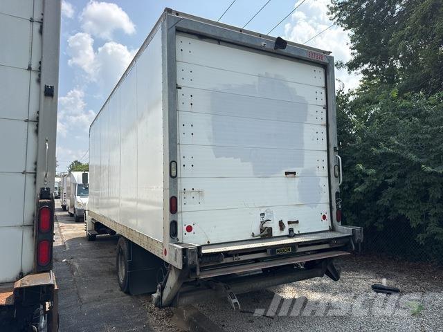Hino 268 Sunkvežimiai su dengtu kėbulu