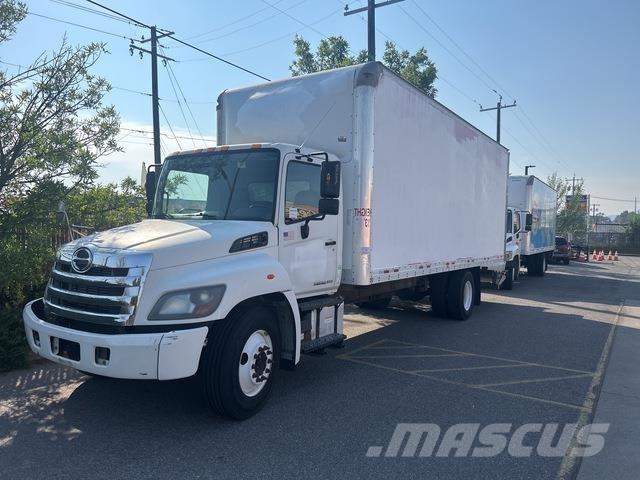 Hino 268 Sunkvežimiai su dengtu kėbulu