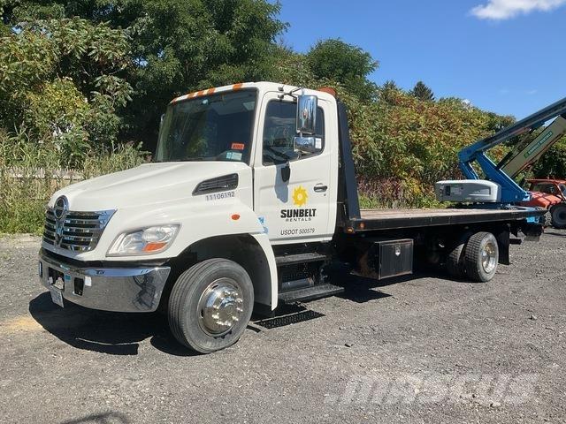 Hino 268 Pagalbos kelyje automobiliai