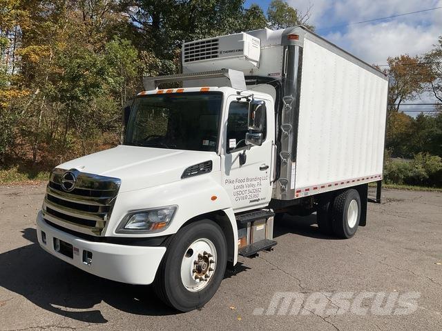 Hino 268 Vilkikai šaldytuvai