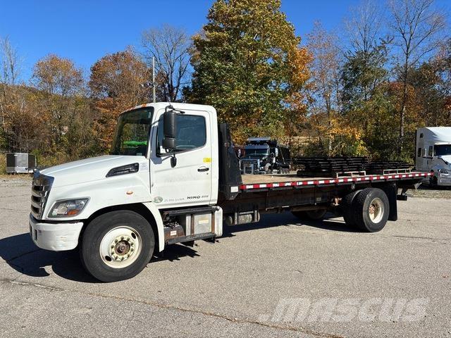 Hino 268 Platformos/ Pakrovimas iš šono
