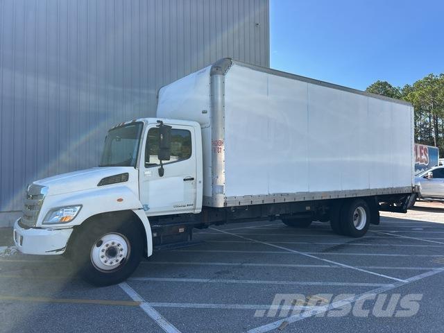 Hino 268 Sunkvežimiai su dengtu kėbulu