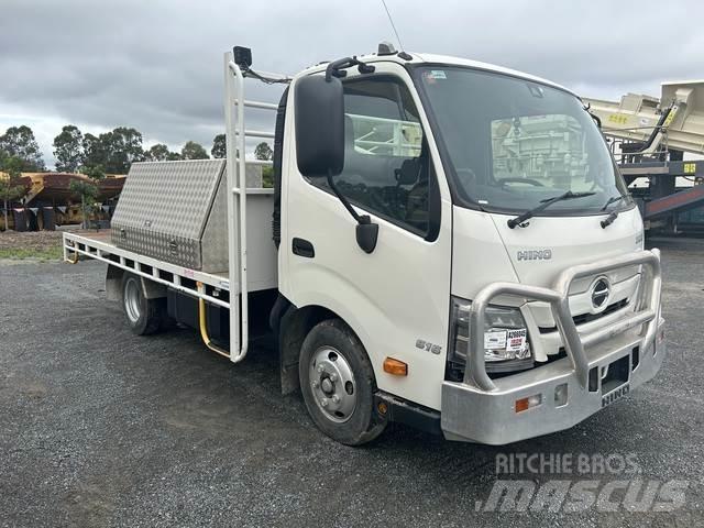 Hino 300 Platformos/ Pakrovimas iš šono