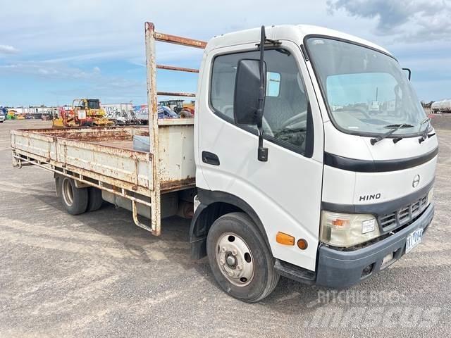 Hino Dutro Platformos/ Pakrovimas iš šono