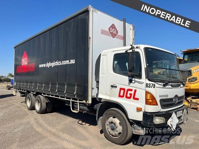 Hino FM1J Priekabos su tentu
