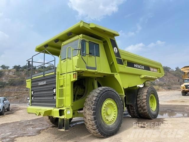 Hitachi EH1100 Karjeriniai savivarčiai
