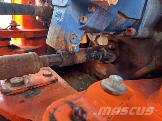 Hitachi ZW120 Naudoti ratiniai krautuvai
