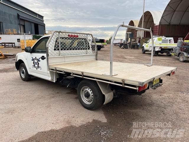 Holden Rodeo Pikapai / Bortiniai sunkvežimiai