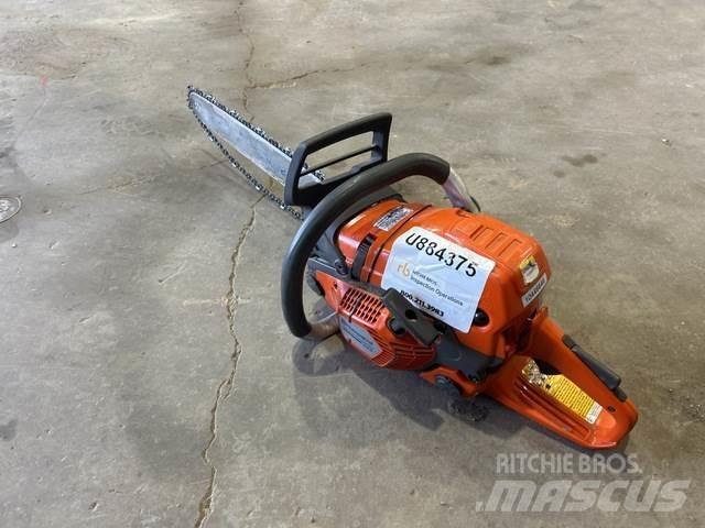 Husqvarna 555 Statyba - Kita