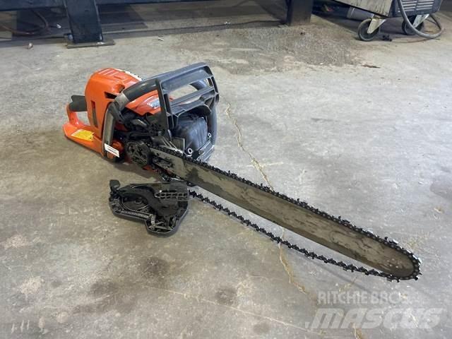 Husqvarna 555 Statyba - Kita