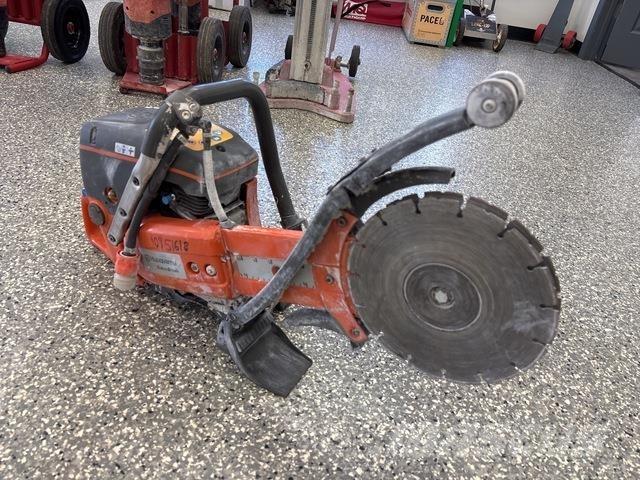 Husqvarna K760 Statyba - Kita