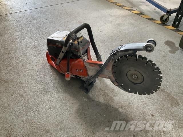 Husqvarna K760 Statyba - Kita