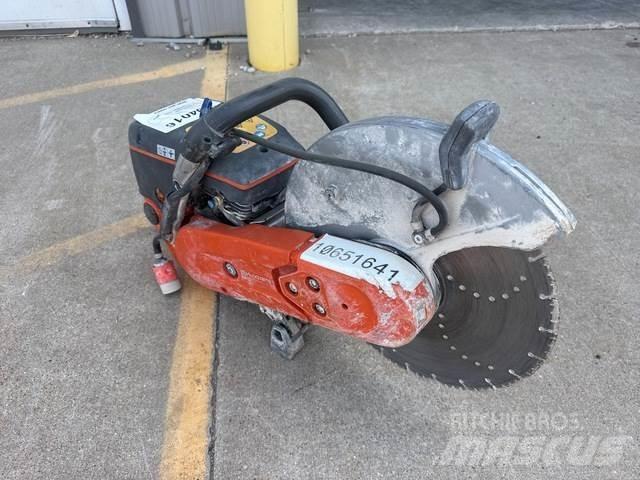 Husqvarna K770 Kiti naudoti statybos komponentai