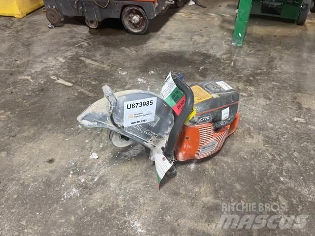 Husqvarna K770 Kiti naudoti statybos komponentai