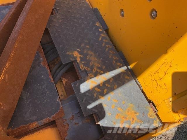 Hyster E25XL Elektriniai šakiniai krautuvai