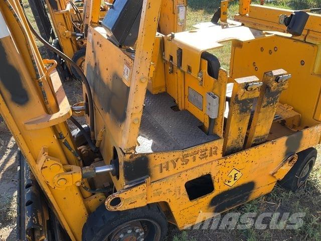 Hyster E25XL Elektriniai šakiniai krautuvai