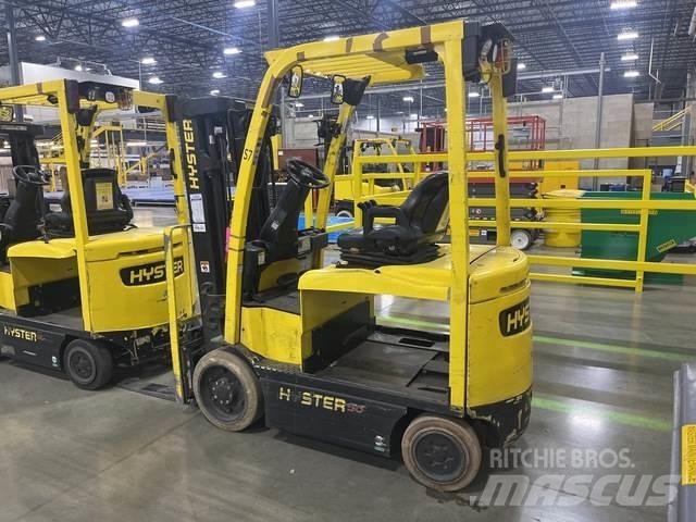 Hyster E50XN Elektriniai šakiniai krautuvai