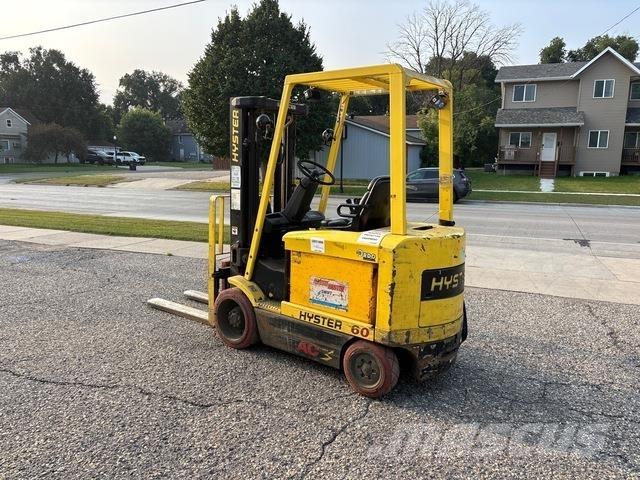 Hyster E60Z Elektriniai šakiniai krautuvai