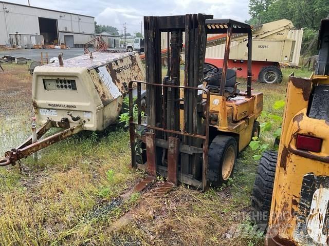 Hyster H68XL Visureigiai krautuvai