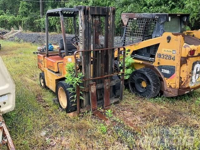 Hyster H68XL Visureigiai krautuvai