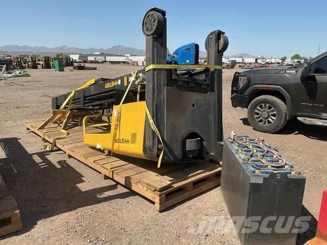 Hyster R2.0HD Elektriniai šakiniai krautuvai