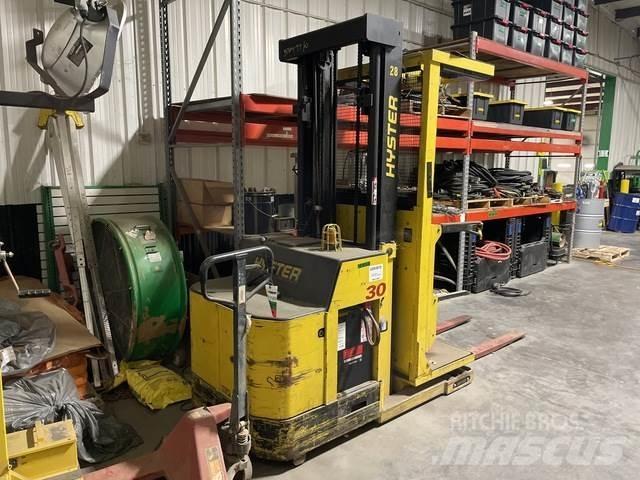 Hyster R30XMS Elektriniai šakiniai krautuvai