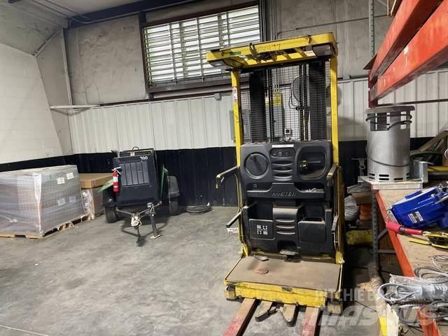 Hyster R30XMS Elektriniai šakiniai krautuvai