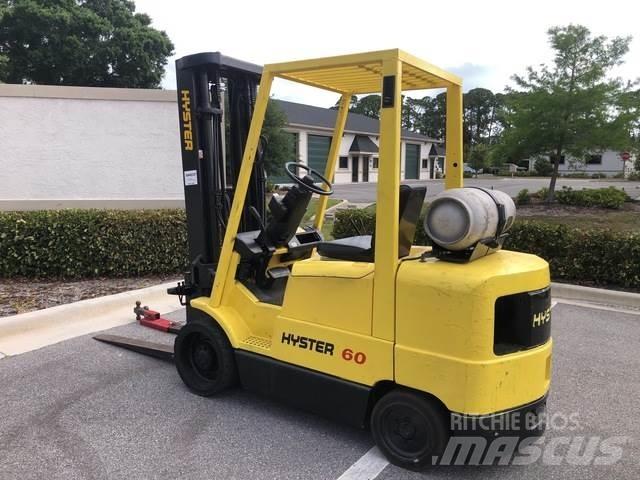 Hyster S60XM Statyba - Kita