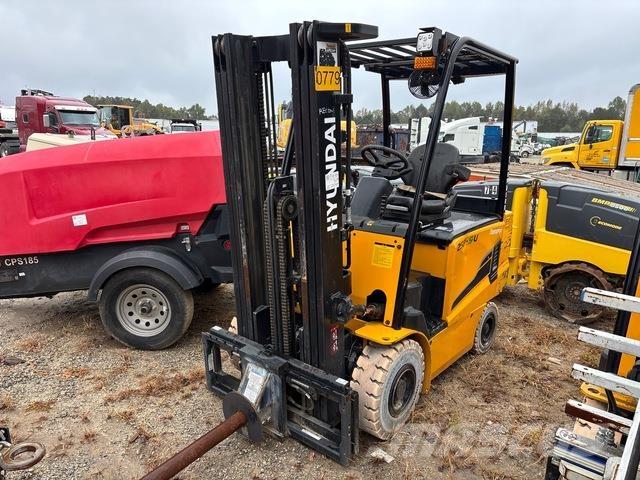 Hyundai 25B-9U Elektriniai šakiniai krautuvai