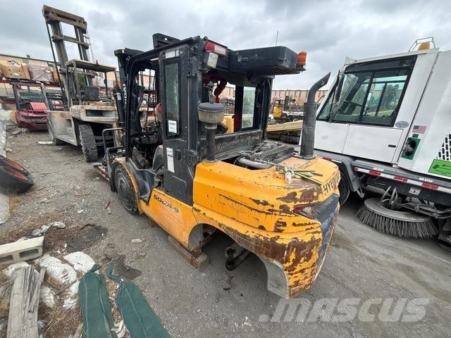 Hyundai D50A9 Šakiniai krautuvai - Kita