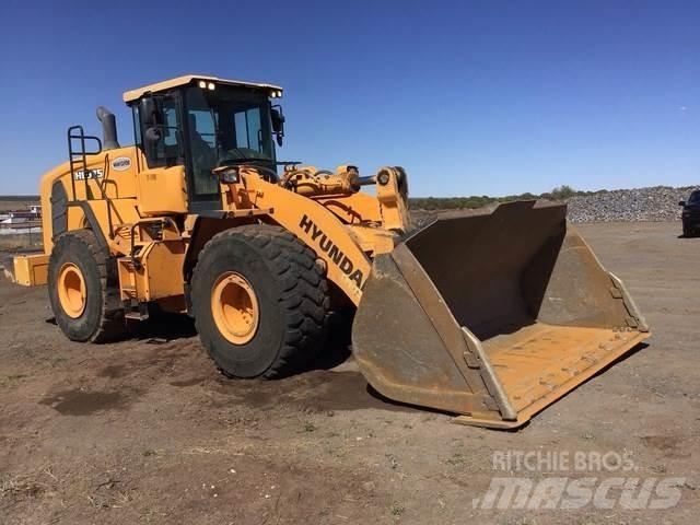 Hyundai HL975 Naudoti ratiniai krautuvai