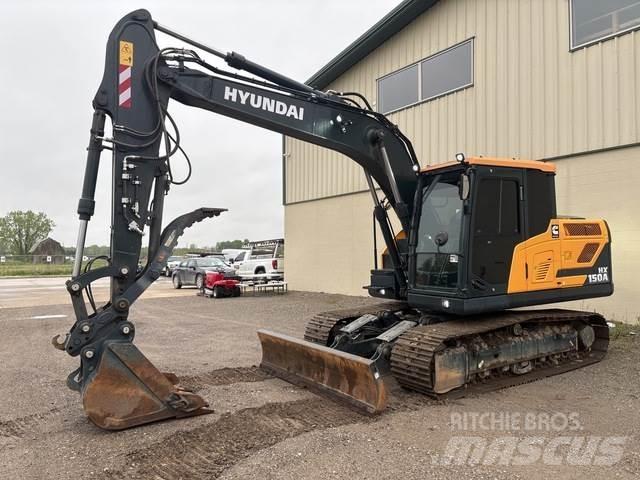 Hyundai HX150A Vikšriniai ekskavatoriai