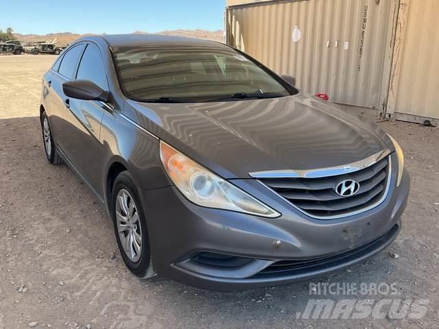 Hyundai Sonata Lengvieji automobiliai