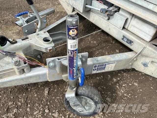 Ifor Williams  Autovežių priekabos