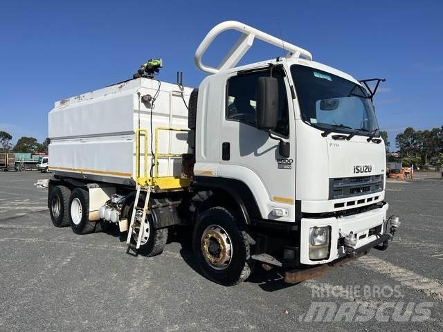 Isuzu FVH2000 Vandens sunkvežimiai