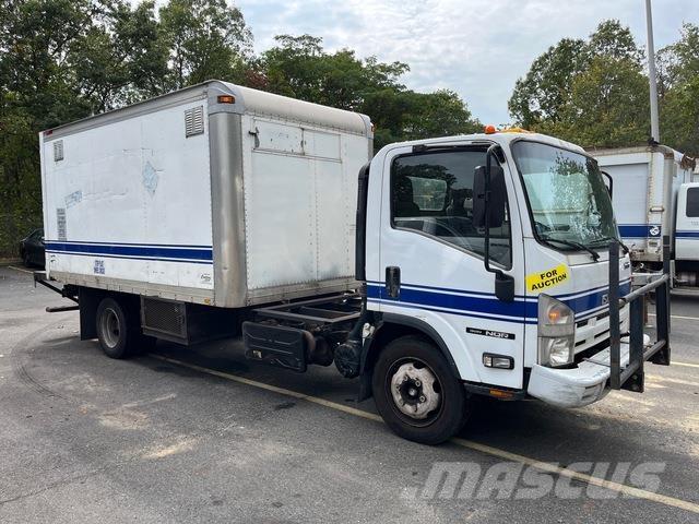 Isuzu NQR Sunkvežimiai su dengtu kėbulu