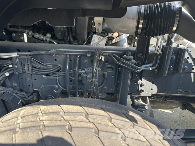 Iveco T Way Važiuoklė su kabina