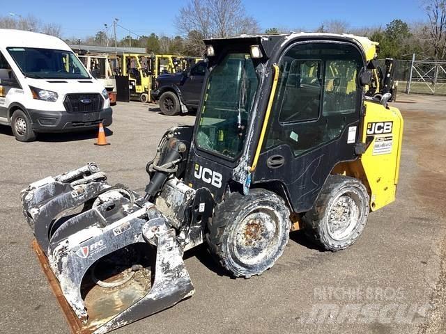 JCB 155 Krautuvai su šoniniu pasukimu