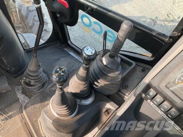 JCB 3DX Ekskavatoriniai krautuvai