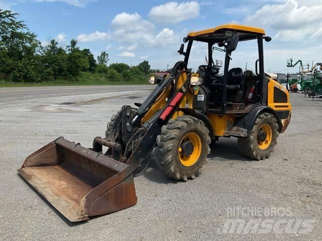 JCB 407 Naudoti ratiniai krautuvai