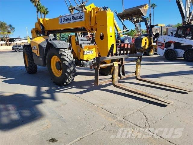 JCB 507-42 Teleskopiniai krautuvai