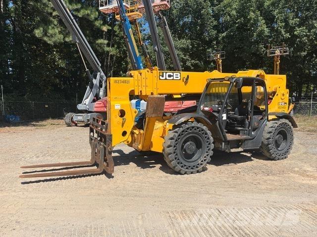 JCB 510-56 F Teleskopiniai krautuvai