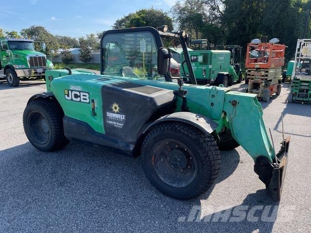 JCB 525-60 Teleskopiniai krautuvai