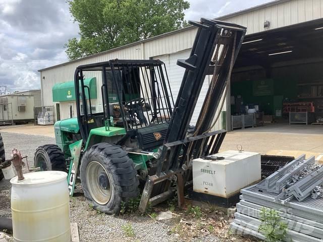 JCB 930 Visureigiai krautuvai