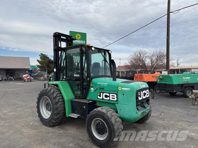 JCB 930 Visureigiai krautuvai