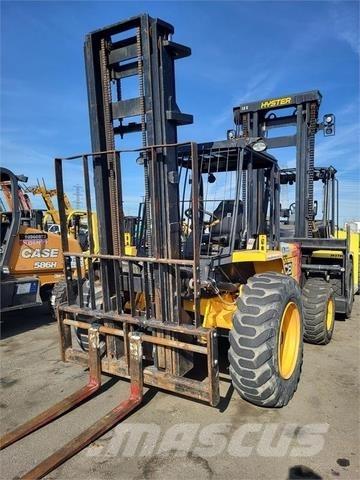 JCB 930-4 Visureigiai krautuvai