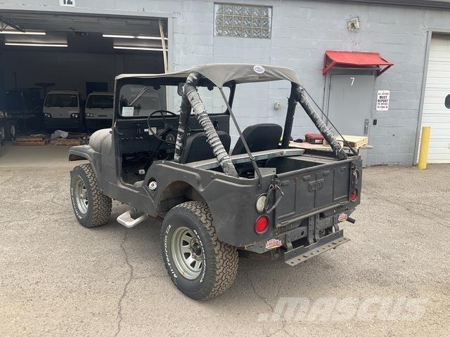 Jeep  Lengvieji automobiliai